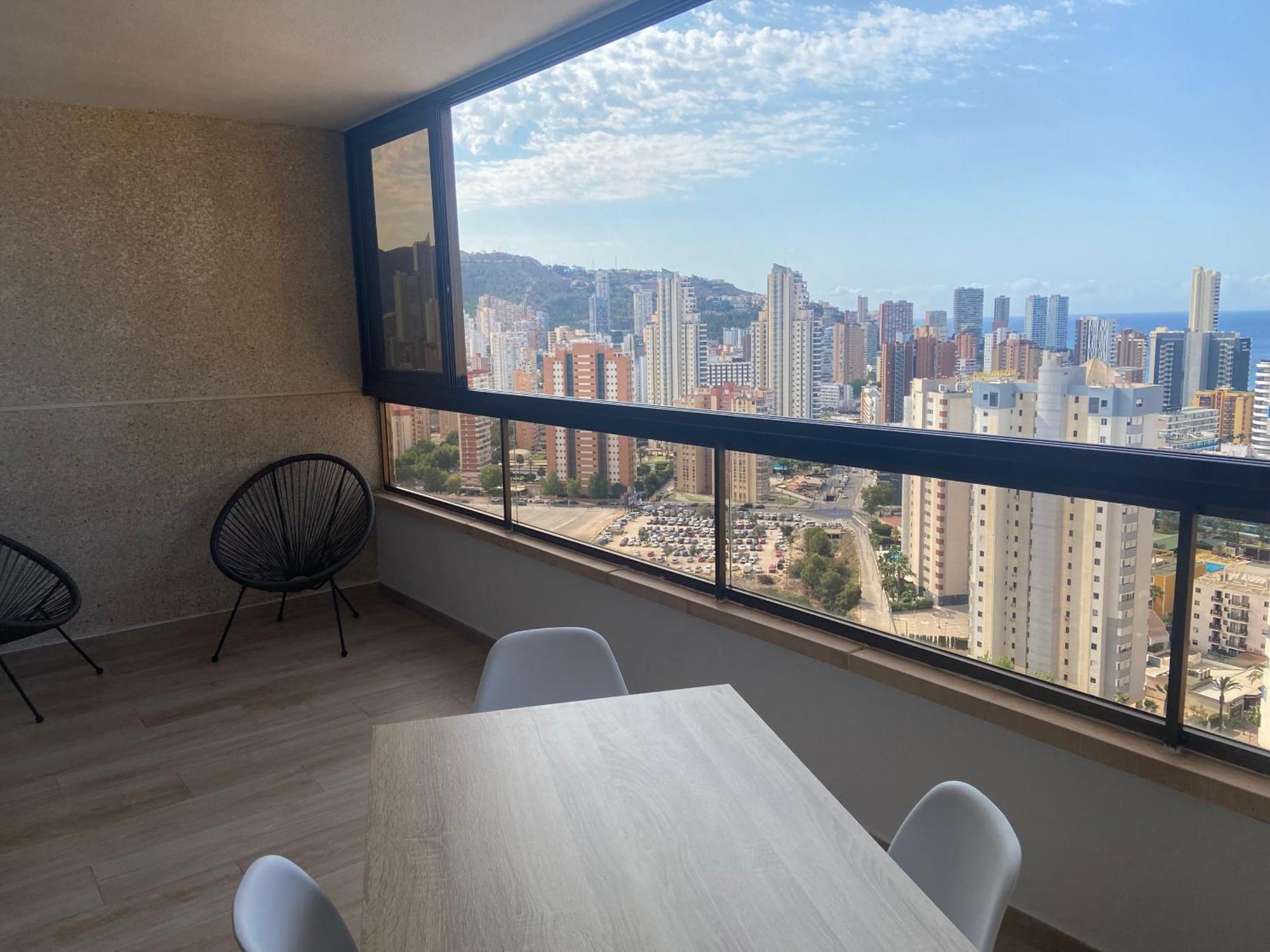 Paraiso Suites Бенидорм Экстерьер фото